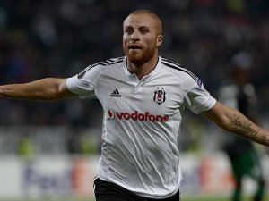 Gökhan Töre West Ham United yolunda