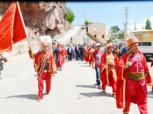 Taşkentliler Kiraz Festivali’nde buluştu