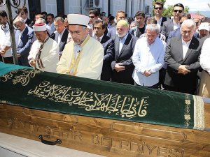 Başbakan Yıldırım Serim'in annesinin cenaze törenine katıldı