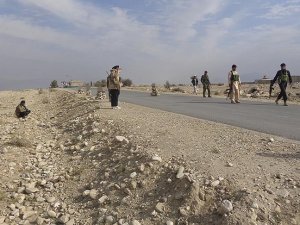 Afganistan'da 31 DAEŞ üyesi öldürüldü