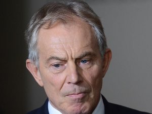 Blair hakkında 'parlamentoya saygısızlık' önergesi