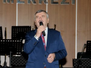Başkan Akyürek belediye personeliyle bayramlaştı