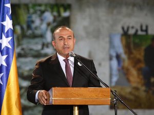 Çavuşoğlu: Srebrenitsa'yı unutmadık, unutturmayacağız