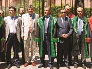 Yargıtay'da cübbeli şov