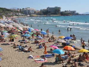 Tüfenkci: Turizmde yeni hedef pazarları mutlaka oluşturmamız lazım