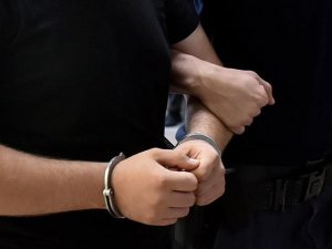 Van merkezli terör operasyonunda 11 gözaltı