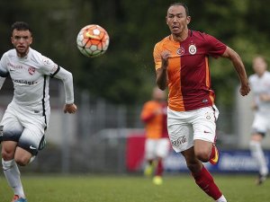 Galatasaray hazırlık maçında Thun ile berabere kaldı