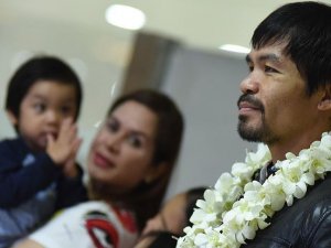 Pacquiao ringlere dönüyor