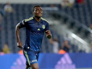 Fenerbahçe Emenike'yle kazandı