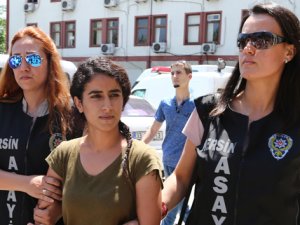 Kendisine sarkıntılık eden eniştesini öldürdü