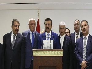 Hisarcıklıoğlu: Hükümetimizin attığı adımları takdirle karşılıyoruz