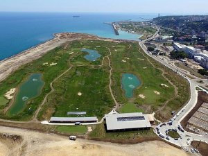 Samsun'da deniz dolgusuna yapılan golf sahası açılıyor
