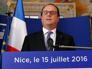 Hollande: 50 yaralının durumu ciddiyetini koruyor