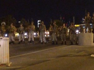 Boğaziçi ve FSM köprüleri tek yönlü kapatıldı