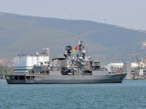 Donanmadan dün denize açıldığı iddia edilen 5 gemi üsse döndü