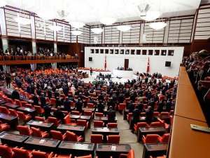 TBMM Genel Kurulu olağanüstü toplandı