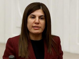 'Bombaları Gazi Meclis'e atanları lanetliyorum'