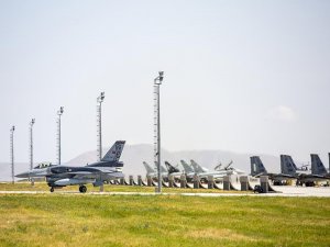 Konya 3. Ana Jet Üs Komutanlığına operasyon