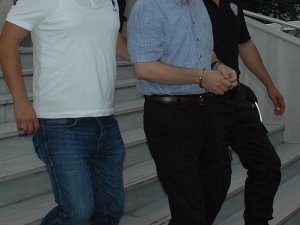 İstanbul'da 12 general ve 1 amiral tutuklandı
