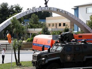 Harp Akademileri Komutanlığında 15 subay tutuklandı