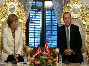 Cumhurbaşkanı Erdoğan, Almanya Başbakanı Merkel ile görüştü