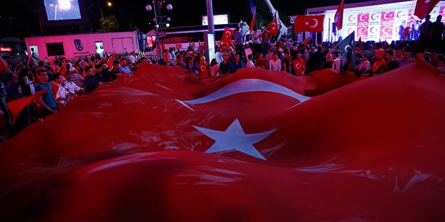 'Ölsek yeniden dirileceğiz bu hainlere inat'
