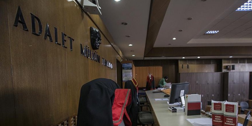 İstanbul'da 47 hakim ve cumhuriyet savcısı tutuklandı
