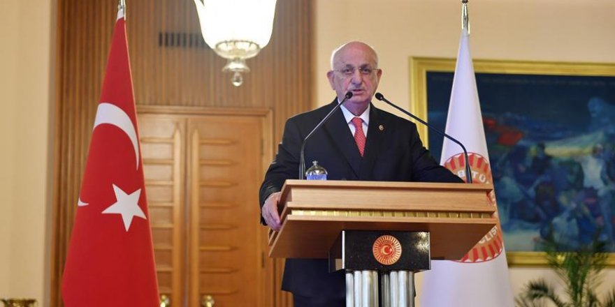 'Ordu muazzez bir ocak ama kışlasında duracak'