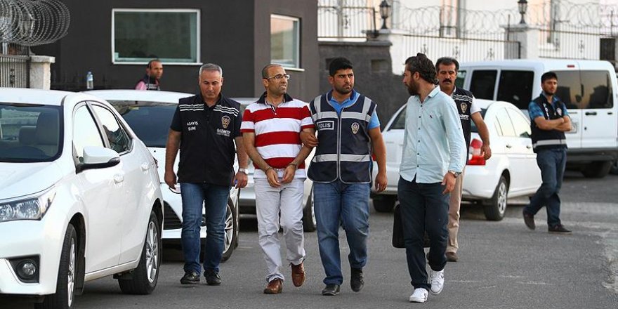 Gaziantep'te 60 hakim ve savcı tutuklandı
