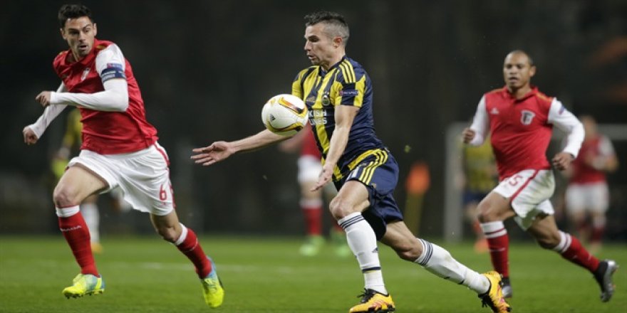 Van Persie Fenerbahçe'den Stoke City'e gidiyor