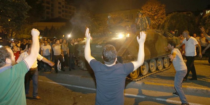 6 kişiyi tankla ezerek şehit eden askerler tutuklandı