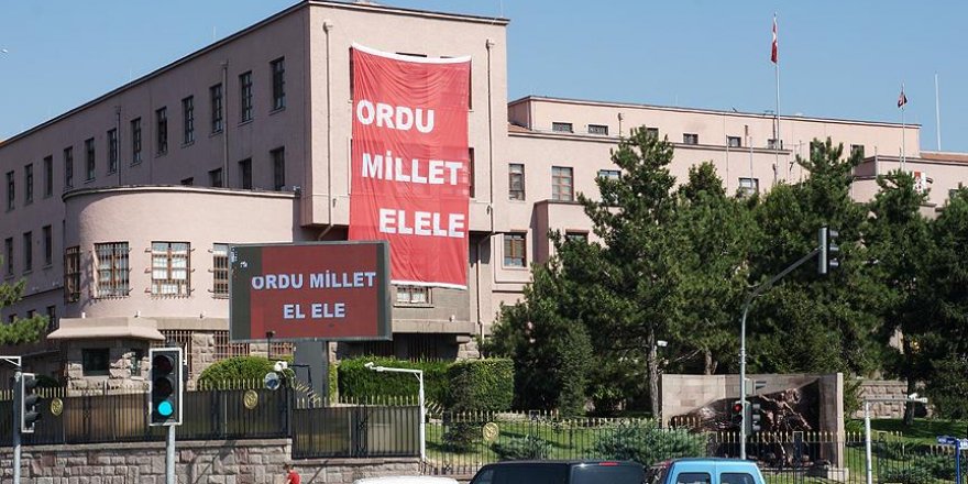 Genelkurmaydan 'afişli' mesaj
