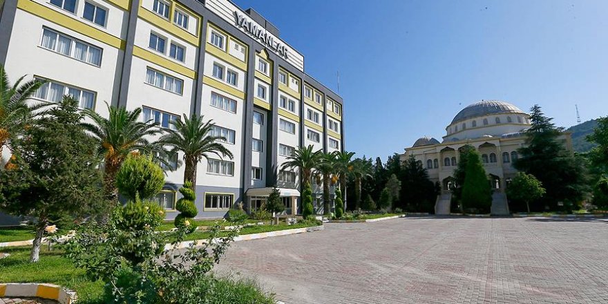 Yamanlar Koleji yerleşkesindeki camiyi kütüphane yapmışlar