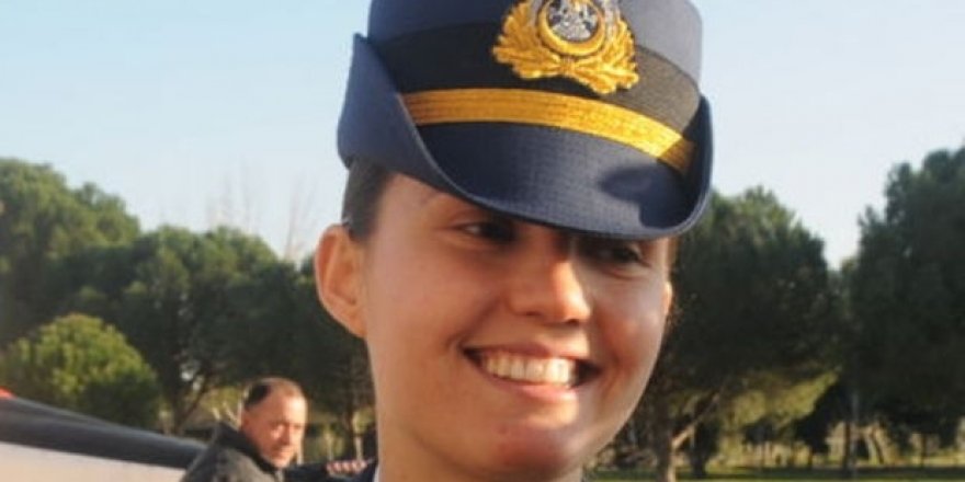 F-16’yı kullanan kadın pilot tutuklandı