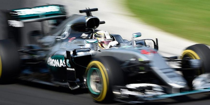 Macaristan'da birinci Hamilton