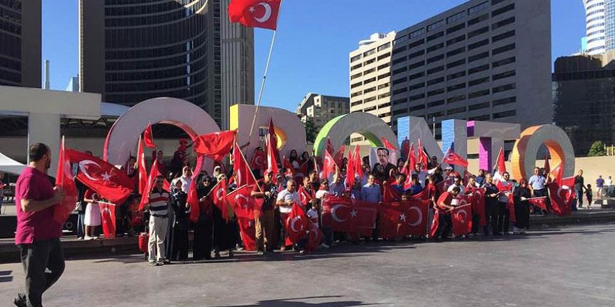 Kanada’da Milli İrade ve Demokrasi Yürüyüşü