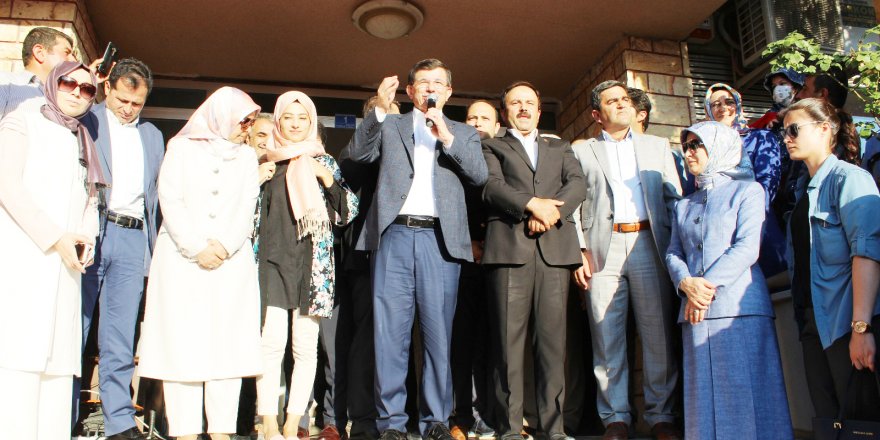 "Bu millet boyun eğer zannettiler"