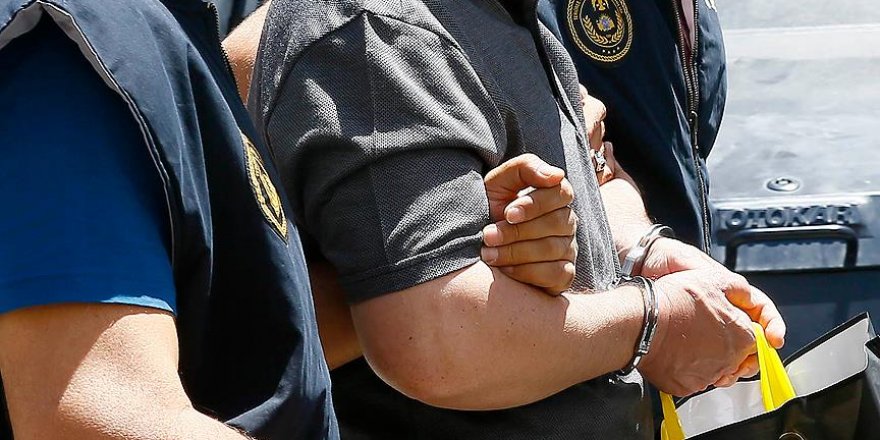 Antalya'da 14 gazeteci gözaltına alındı