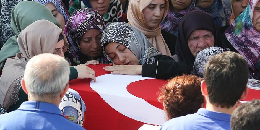 Türkiye'nin 'kahraman sivil şehitleri' oldular