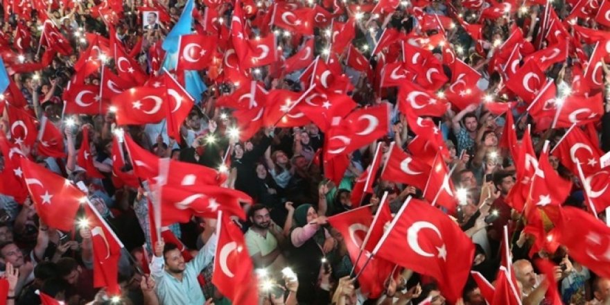 Darbe girişimi akşamı her 10 kişiden 4’ü...