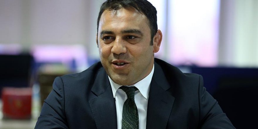 'Tanklara karşı göğsümüzü gere gere yollara döküldük'