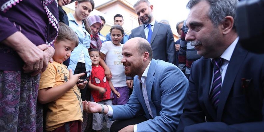 Bilal Erdoğan'dan Kazan'daki şehit ailelerine ziyaret