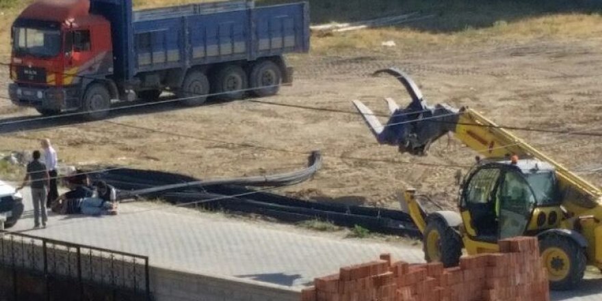 Kulu’da vinçten düşen demir bir kişiyi hastanelik etti