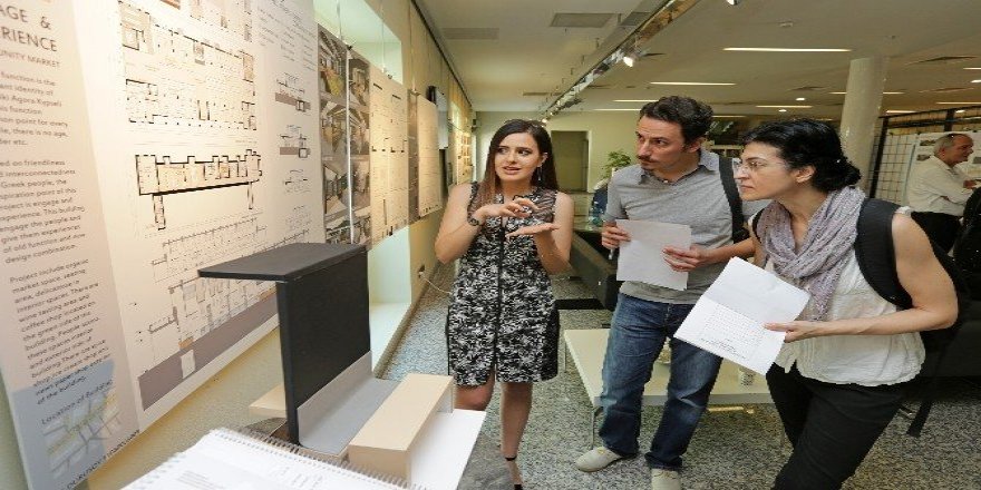 Atina’ya İzmir’den tarihi dokunuş