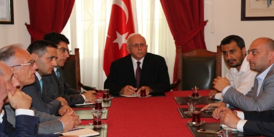 O ülkeden FETÖ’nün darbe girişimine tepki