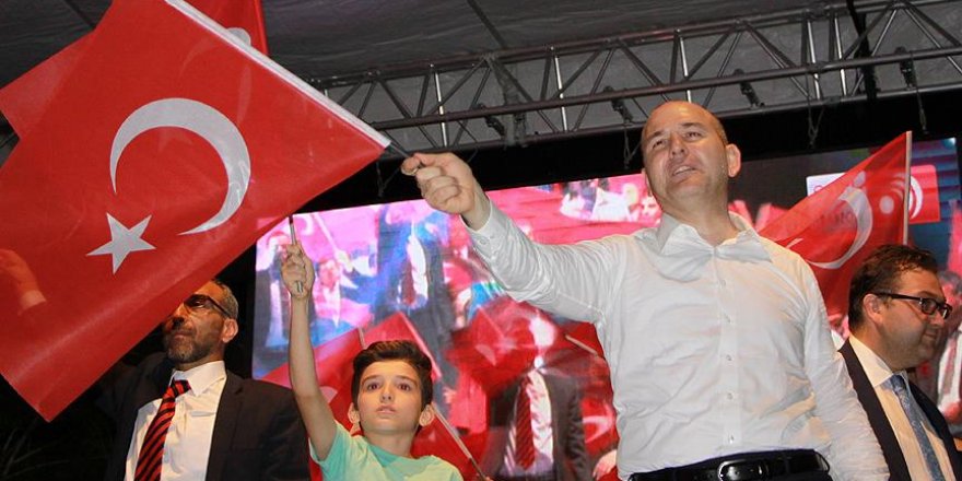 'Bu sadece bu coğrafyaya değil, bu bütün dünyaya bir demokrasi dersidir'