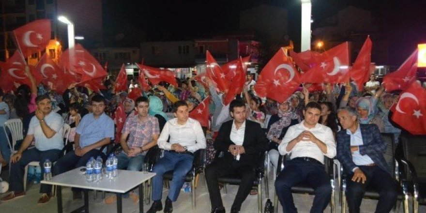 Yurttaş: "Darbenin karşısında duran herkese selam olsun"