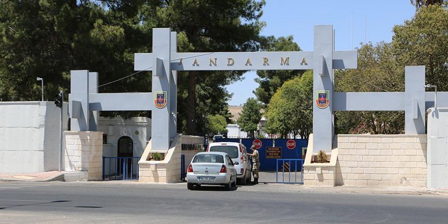 Şanlıurfa'da Zırhlı Tugay ve İl Jandarma Komutanlığında arama