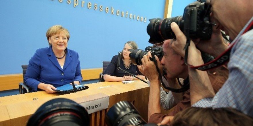 Merkel: “Erken uyarı sistemine ihtiyaç var”