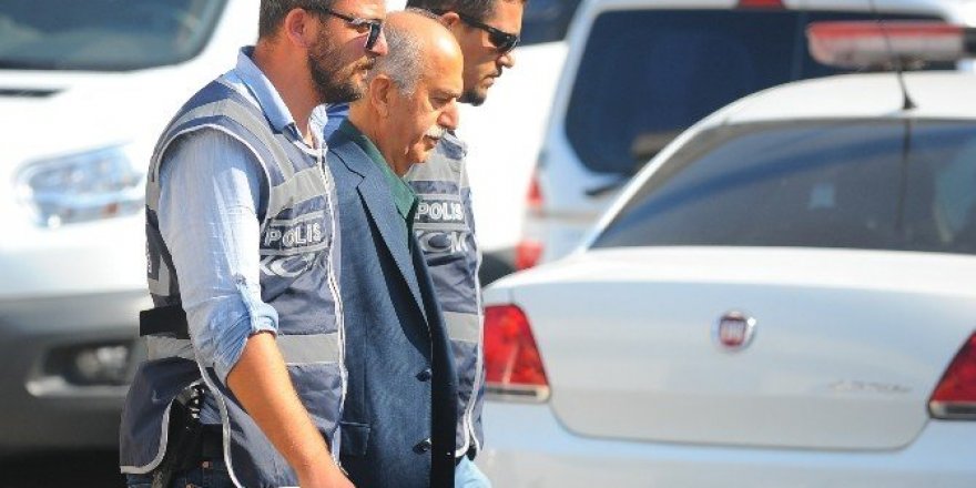 FETÖ operasyonunda gözaltına alınan eski vali Bursa’ya getirildi